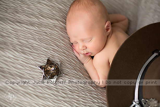 southern illinois newborn photographer
